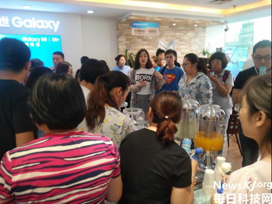 三星S8+迪信通=美在于體驗(yàn)