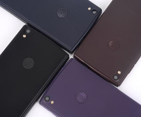 年輕人的第一臺(tái)投影手機(jī) 入影投影手機(jī)讓愛永恒傳遞