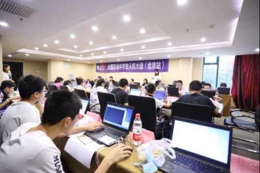 聚焦AI技術(shù)賦能教育：松鼠AI智適應(yīng)系統(tǒng)戰(zhàn)勝百城人類教師