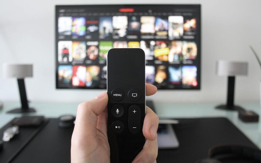 報(bào)告顯示：2022年全球TV出貨將同比下降5.9%