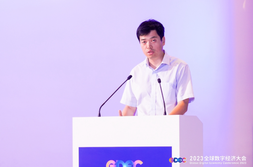 中廣電移動(dòng)李爽：中國(guó)廣電5G新通話今年底有望實(shí)現(xiàn)商用